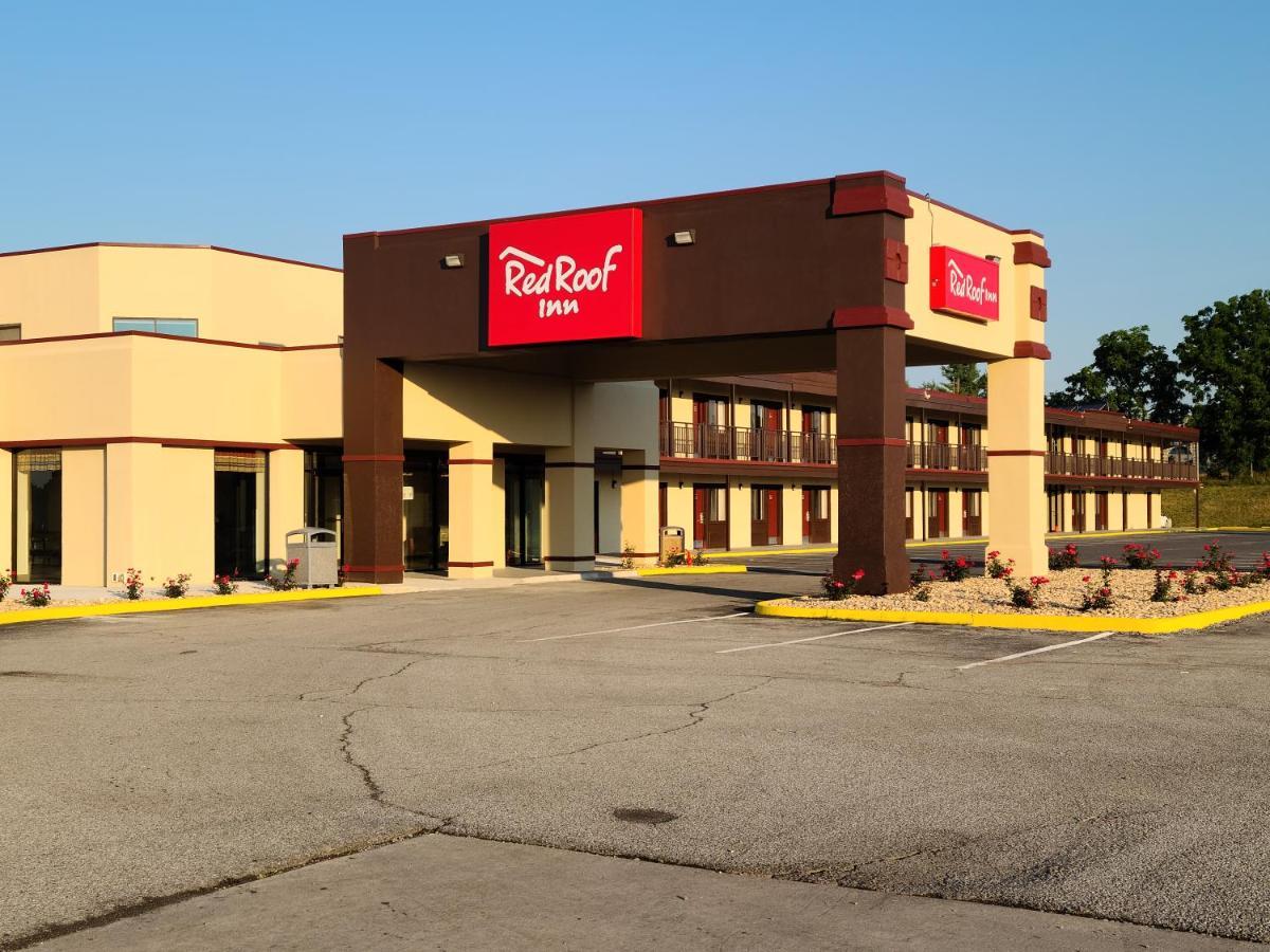 Red Roof Inn Staunton Esterno foto