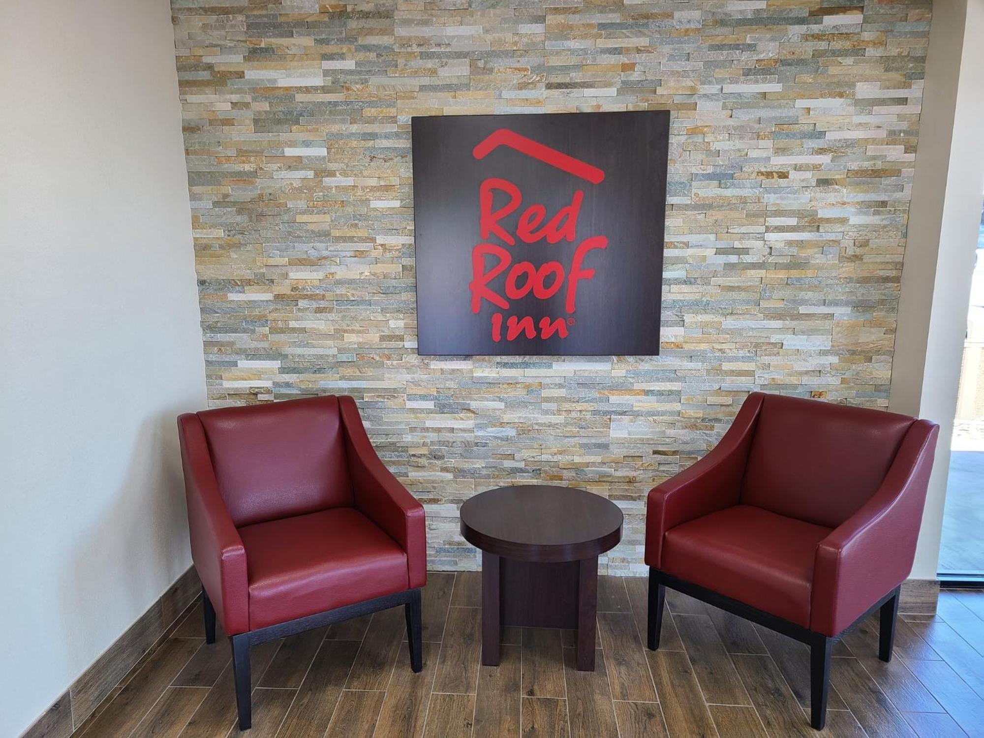 Red Roof Inn Staunton Esterno foto